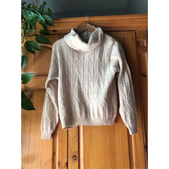 Jeanne Pierre Cable Knit Lambs Wool/Angora Sweater Sz S - Picture 1 of 13